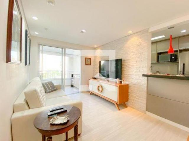 Apartamento venda em Região Imediata de São Paulo, Região Metropolitana de São Paulo