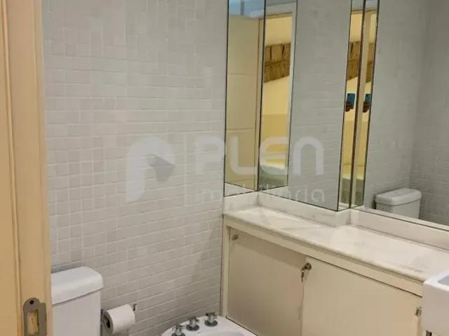 Apartamento venda em Região Imediata de Santos, Região Metropolitana da Baixada Santista
