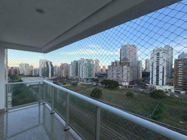 Apartamento venda em Região Geográfica Imediata do Distrito Federal, Região Integrada de Desenvolvimento do Distrito Federal e Entorno