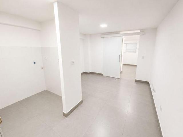 Apartamento venda em Zona 07, Maringá