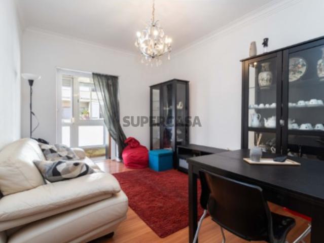 Casa venda em Bairro Clemente Vicente, Oeiras
