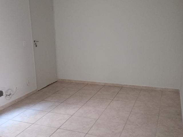 Apartamento aluguel em Região Geográfica Imediata de Uberlândia, Oliveira Fortes