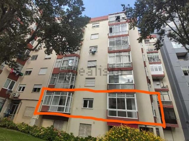 Apartamento venda em Damaia, Amadora