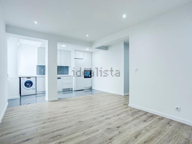 Apartamento venda em Damaia, Amadora