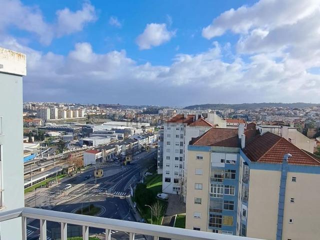 Apartamento venda em Damaia, Amadora