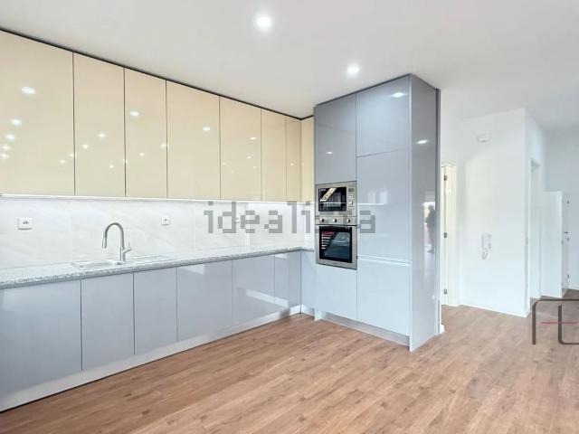 Apartamento venda em Maia, Gueifães