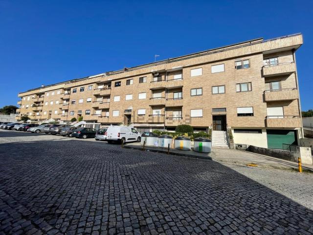 Apartamento alugar em Formigueiro, Águas Santas