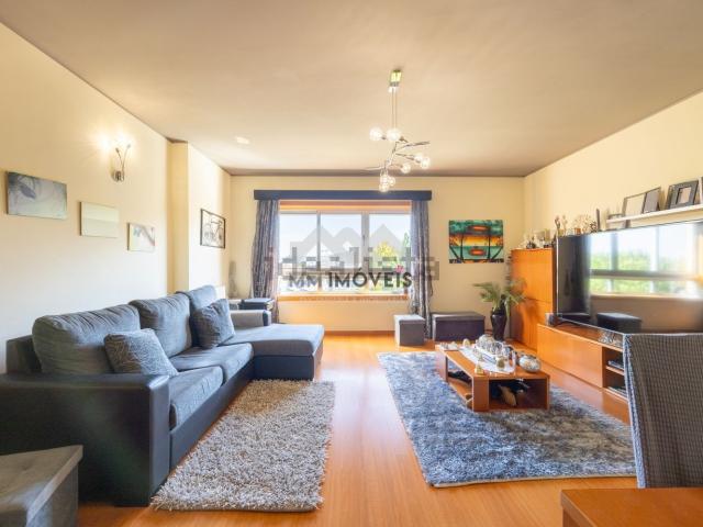 Apartamento venda em Caverneira, Águas Santas