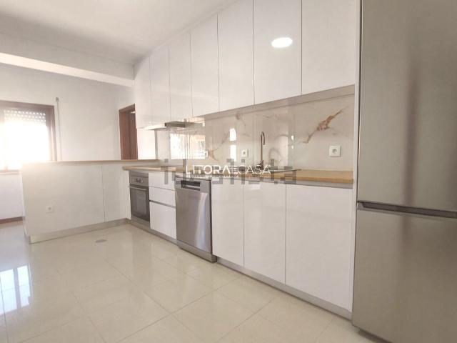 Apartamento venda em Albergaria-a-velha, Aveiro