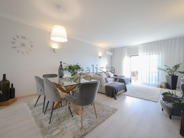Apartamento venda em Pêra