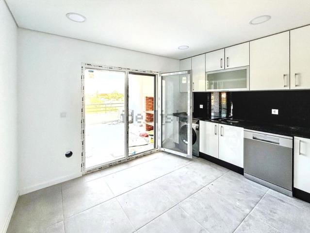 Duplex venda em Seixal, Setúbal