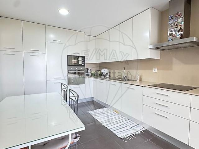 Apartamento venda em Seixal, Setúbal