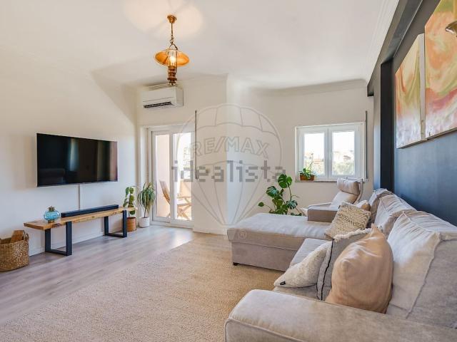 Apartamento alugar em Aldeia de Paio Pires, Seixal
