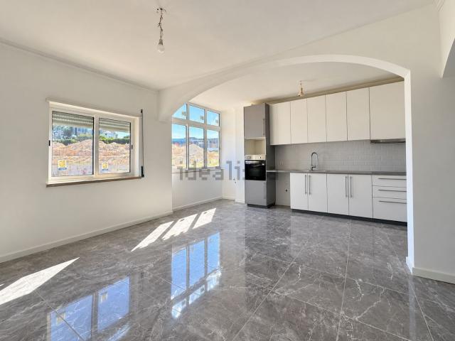 Apartamento venda em Aldeia de Paio Pires, Seixal