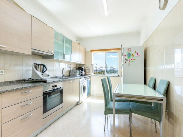 Apartamento venda em Alto dos Bonecos, Seixal