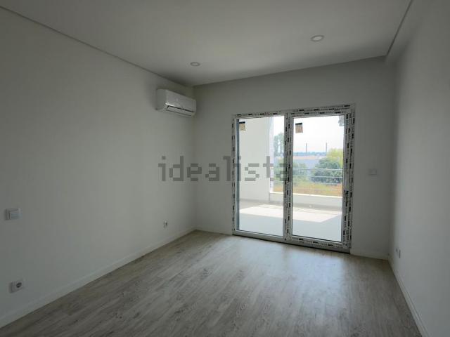 Apartamento venda em Farinheiras, Seixal