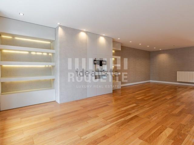 Apartamento venda em Porto, Aldoar