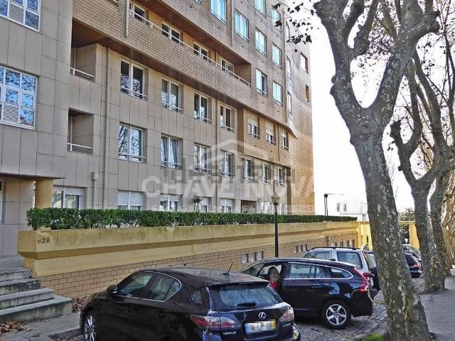 Apartamento alugar em Porto, Aldoar