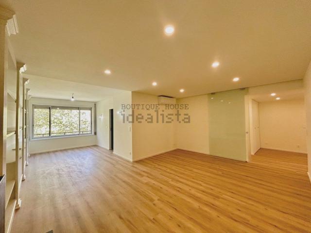 Apartamento alugar em Porto, Aldoar