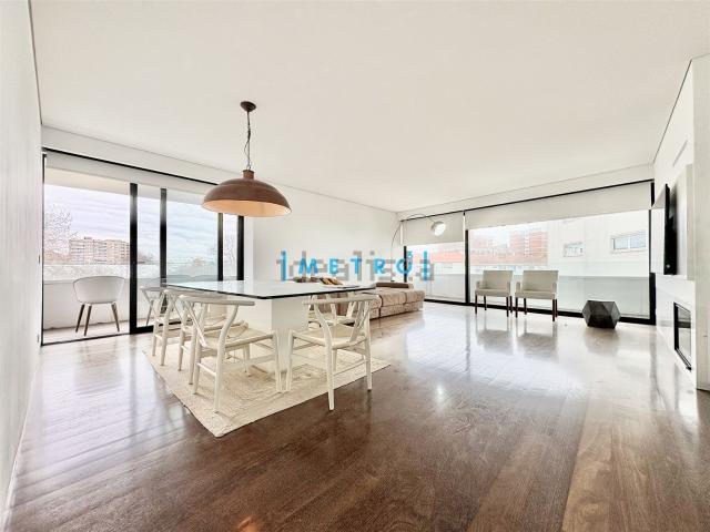 Apartamento venda em Porto, Aldoar