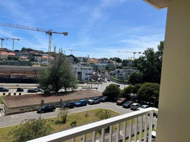 Apartamento alugar em Porto, Aldoar