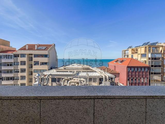 Apartamento alugar em Porto, Aldoar