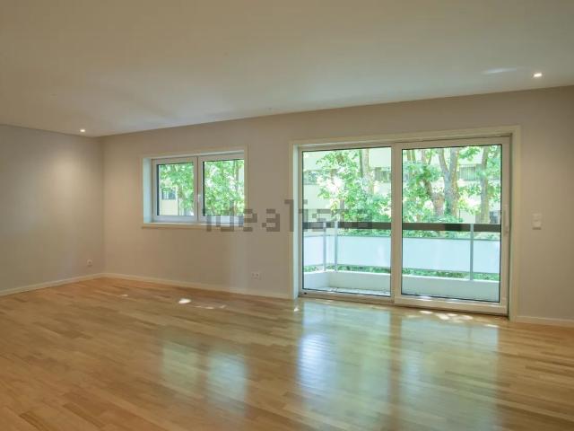 Apartamento venda em Porto, Aldoar