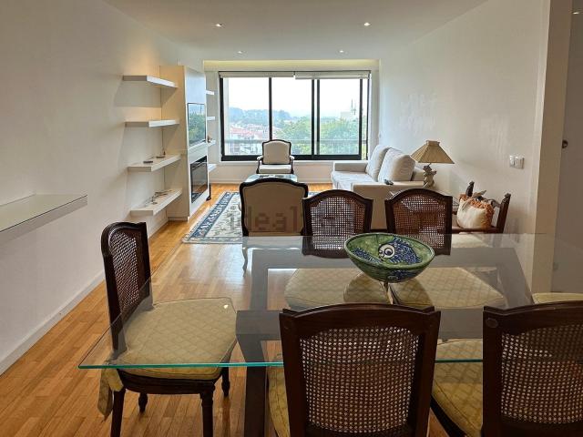 Apartamento alugar em Porto, Aldoar