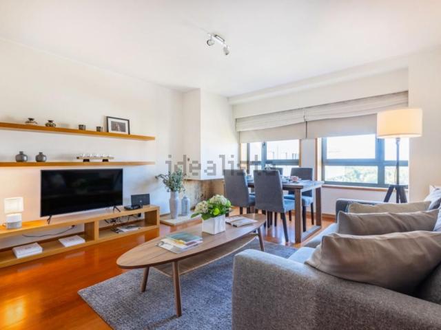 Apartamento alugar em Porto, Aldoar