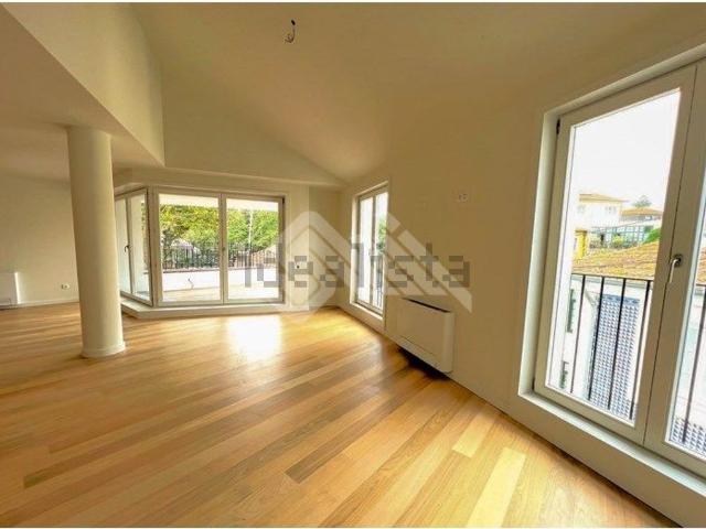 Duplex venda em Sobreiras, Porto