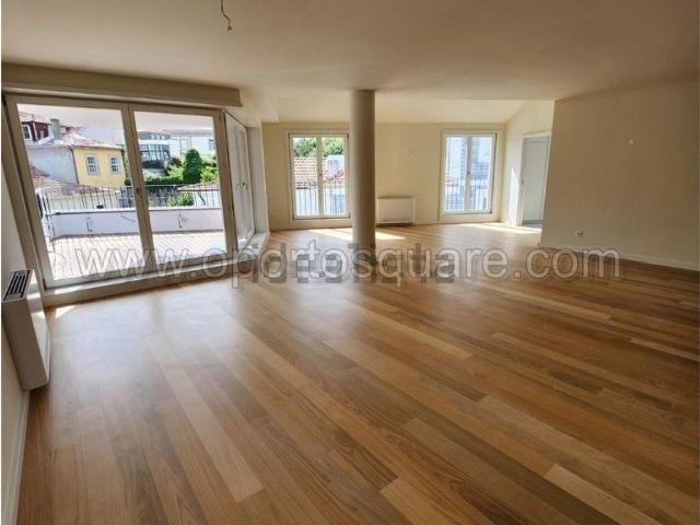 Apartamento venda em Porto, Aldoar