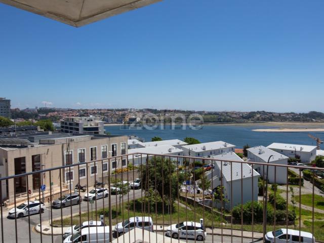 Apartamento venda em Porto, Aldoar