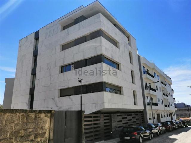 Apartamento alugar em Porto, Aldoar