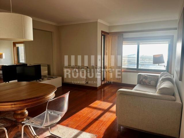 Apartamento alugar em Porto, Aldoar