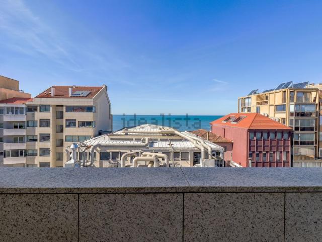 Apartamento alugar em Porto, Aldoar