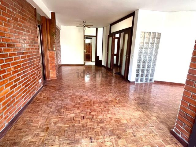 Apartamento alugar em Cantareira, Porto