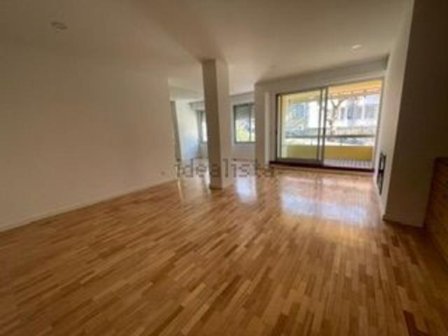 Apartamento alugar em Porto, Aldoar
