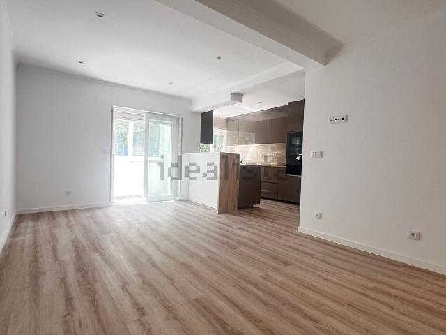 Apartamento venda em Núcleo Urbano Histórico de Algés, Oeiras