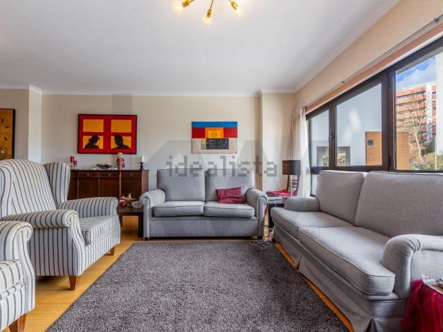 Apartamento venda em Oeiras, Lisboa
