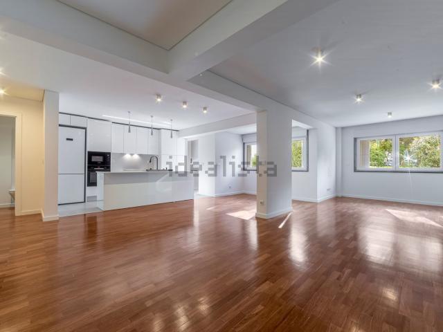 Apartamento venda em Pedreira dos Húngaros, Oeiras