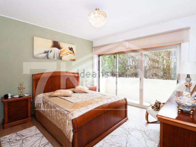 Apartamento venda em Algueirão-mem Martins, São Carlos