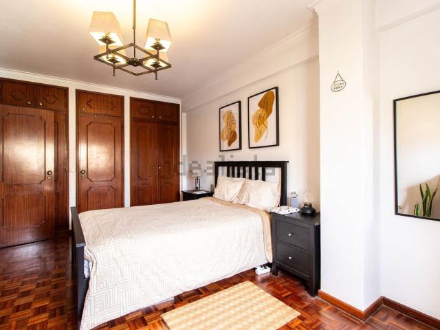 Apartamento venda em Algueirão-mem Martins, São Carlos
