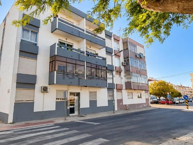 Apartamento venda em Urbanização Vila Rosa, Moita