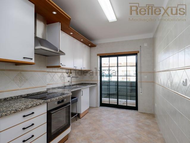 Apartamento alugar em Moita, Alhos Vedros