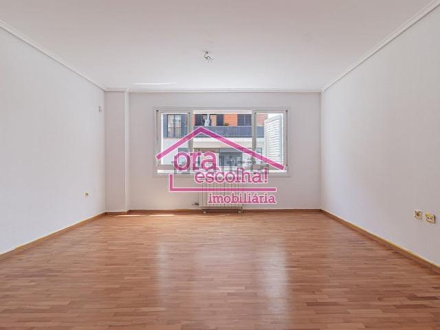 Apartamento venda em Alhos Vedros, Moita