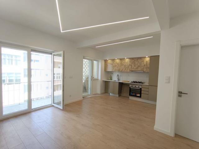 Apartamento venda em Almada Velha, Almada