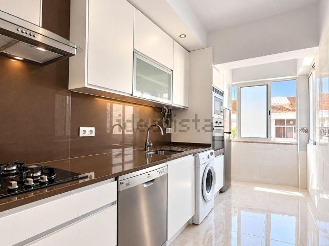 Apartamento alugar em Torcatas, Almada