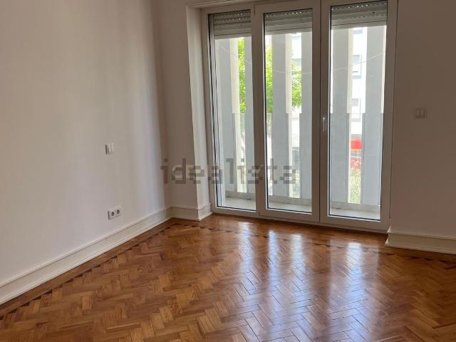 Apartamento alugar em Ginjal, Almada