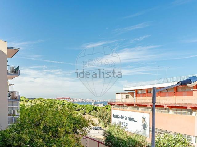 Apartamento venda em Cova da Piedade, Almada