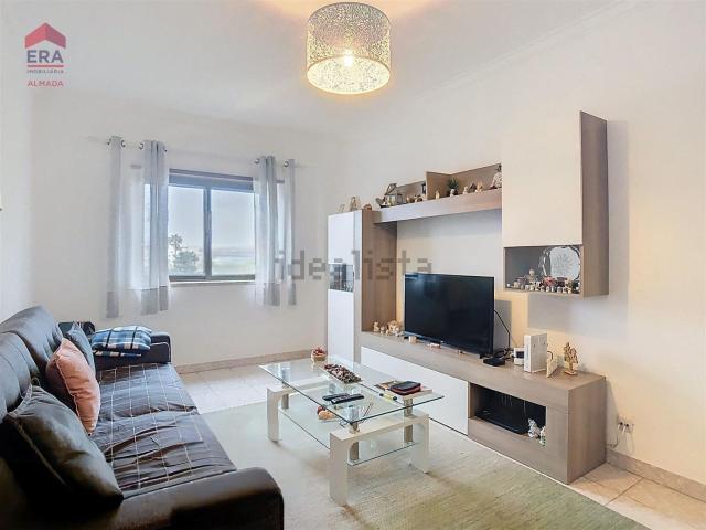 Apartamento venda em Ramalha, Almada